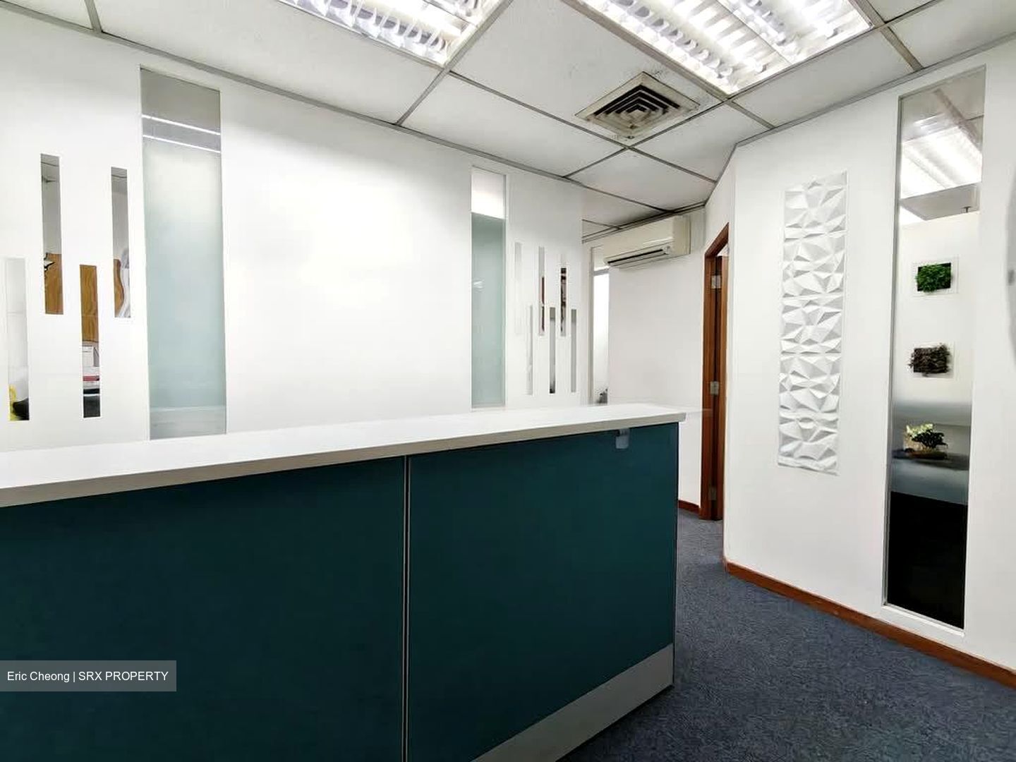 Manhattan House (D3), Office #566802961